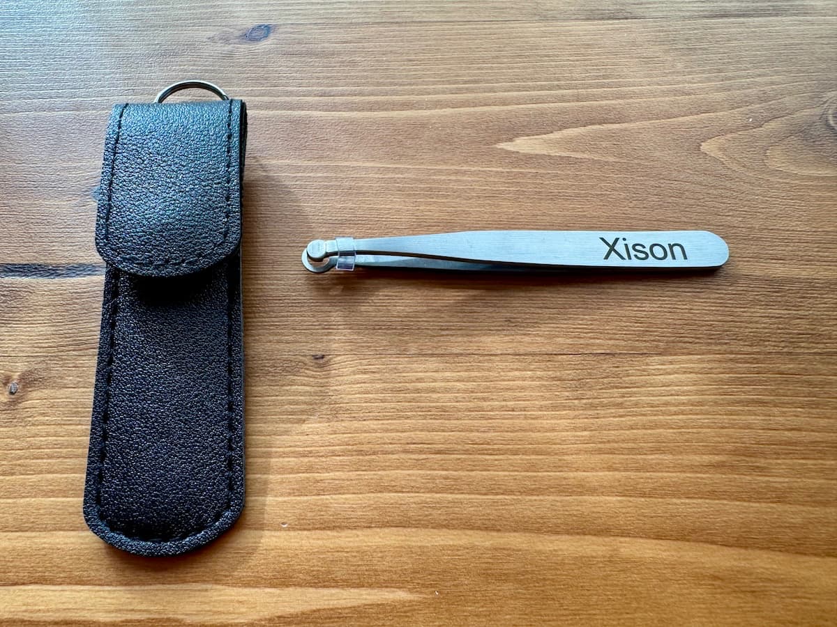 Xison 鼻毛カッターの本体