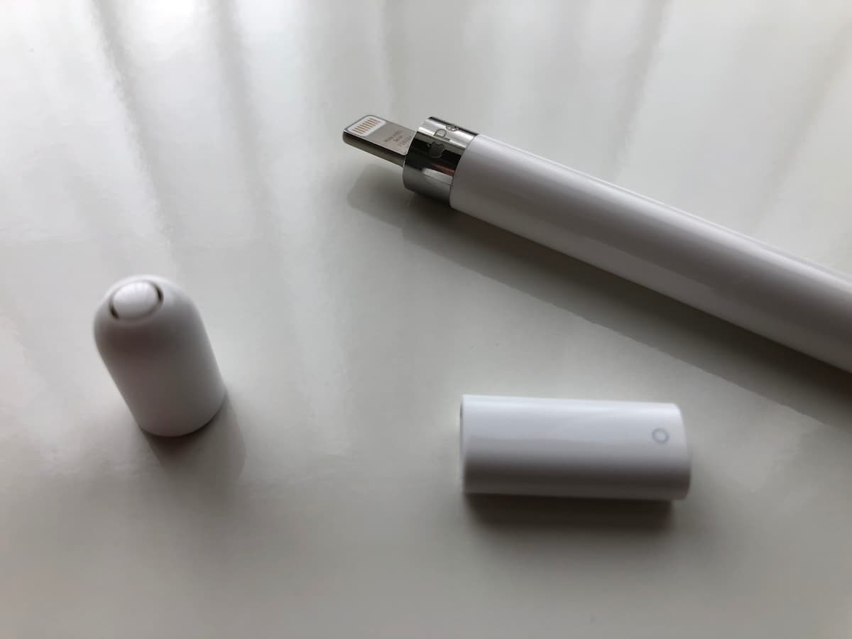 Apple Pencil 第一世代の本体・キャップ・変換コネクタ