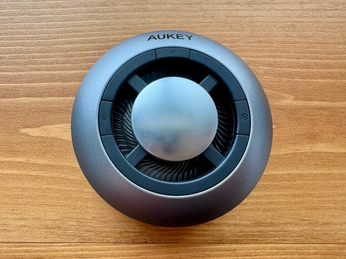 AUKEY MagFusion GameFrostの本体