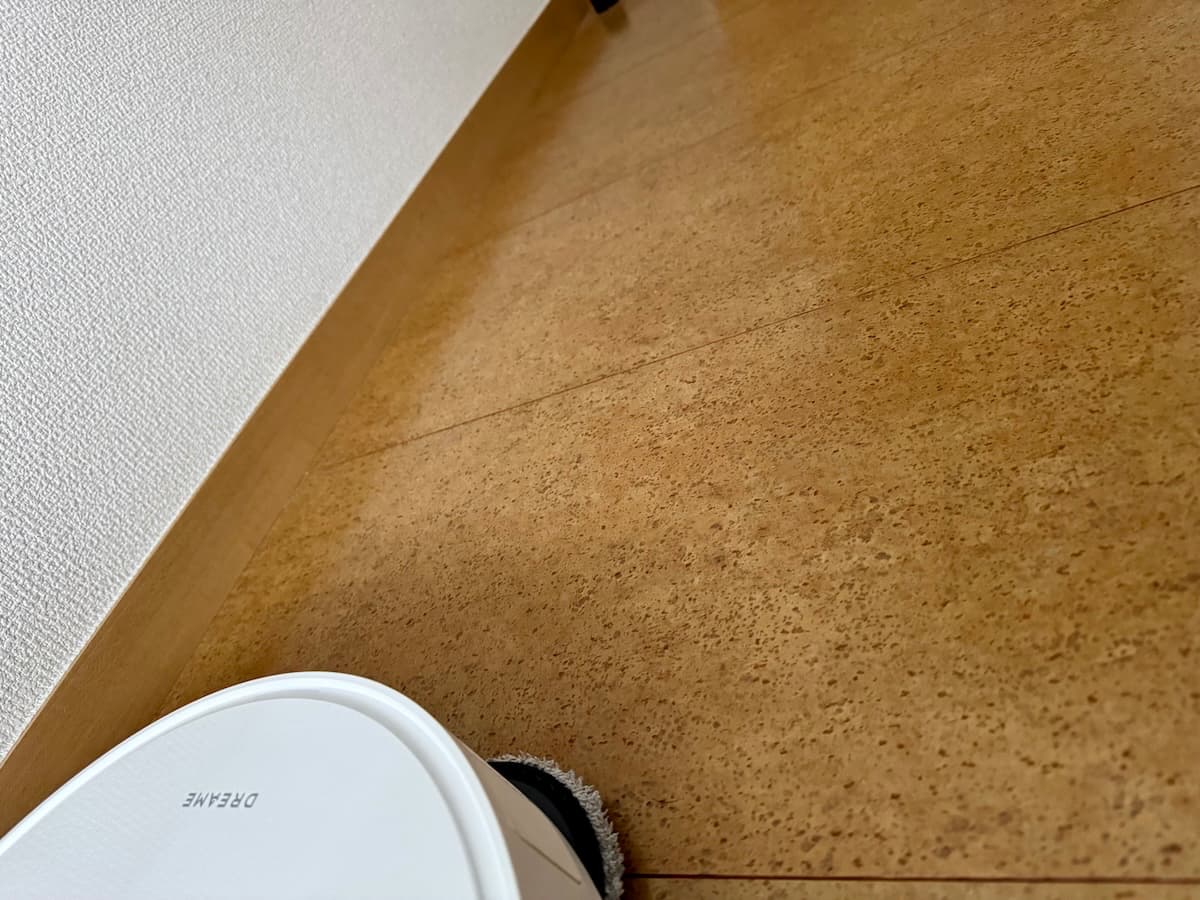 Dreame L10s Ultra Gen2でモップ掃除後の床