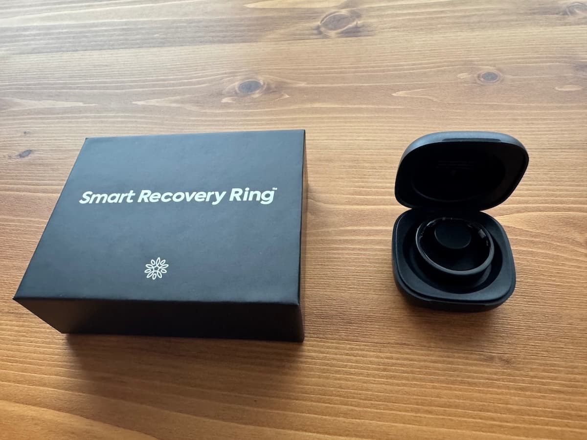 issin Smart Recovery Ringの本体とパッケージ内容