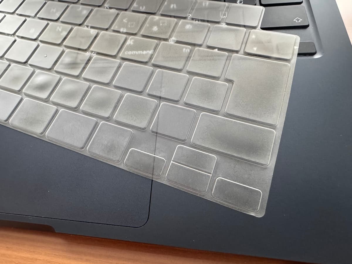 MacBook Air M2と同時期に購入したキーボードカバー