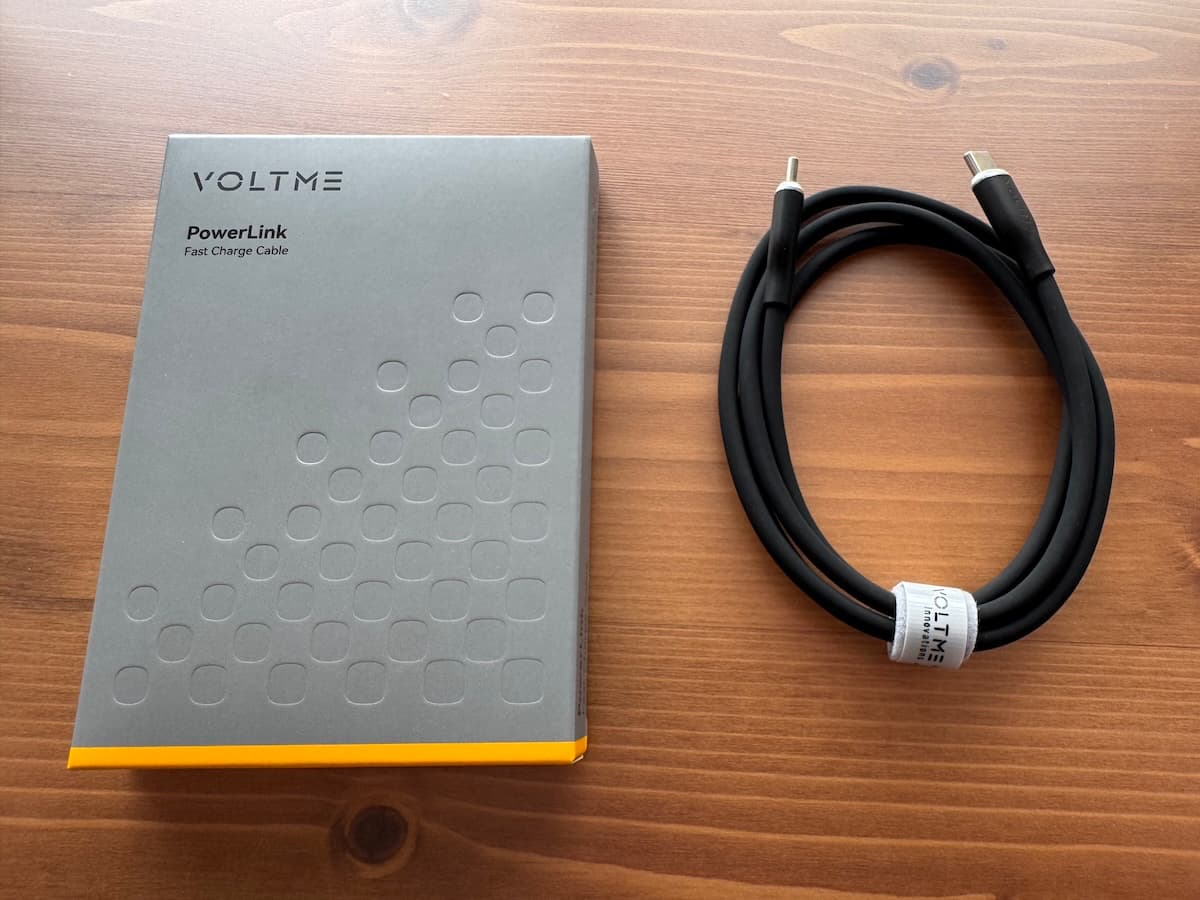 Voltmeの充電ケーブル